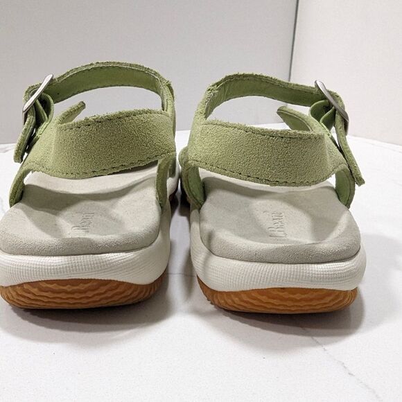 L.L. Bean lime green comfor sued leather open toe adjustable Buckle Sandals sz 6 - Picture 9 of 9
